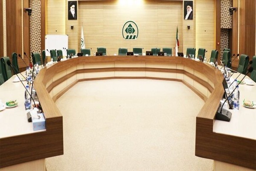 بازگشت حاشیه‌ها به شورای شهر شیراز؛ تعطیلی پی‌درپی جلسه با ممنوعیت دوباره ورود ۲ عضو