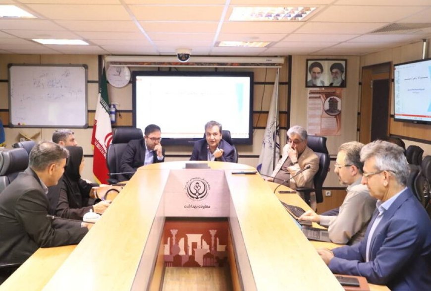 فارس در مسیر تقویت پزشک خانواده؛ تأکید بر همکاری دستگاه‌ها برای اجرای نظام ارجاع