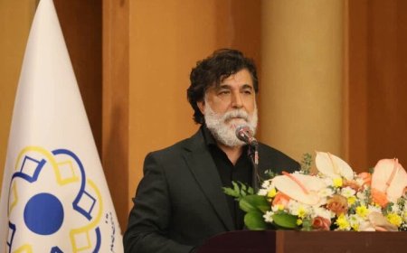 پیشنهاد راه‌اندازی کاروان فرهنگی شیراز ـ قونیه همزمان با هفته گردشگری