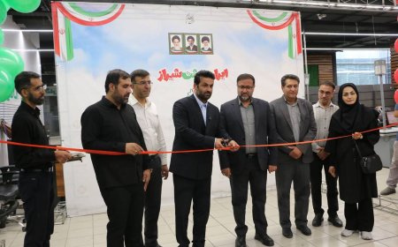 گفتمان میان‌نسلی در قالب نمایشگاهی متفاوت با هویت ملی