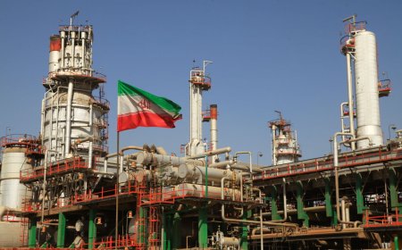 پالایشگاه آبادان نباید به بخش خصوصی واگذار شود