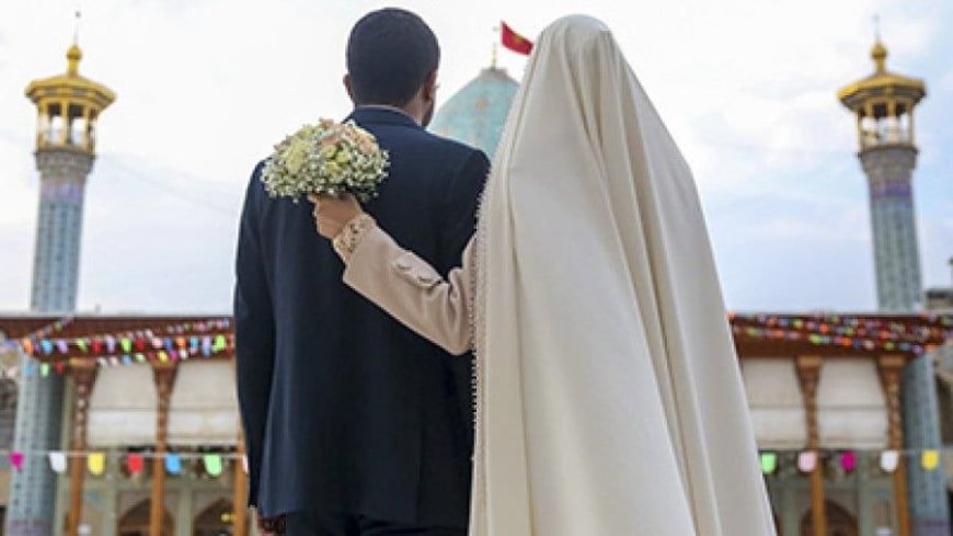 سفره عقد ۲۶ زوج جوان در حرم شاهچراغ(ع) پهن شد