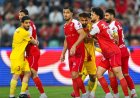 فولاد با گل وحید امیری پرسپولیس را شکست داد؛ صدرنشینی سرخ‌ها در خطر
