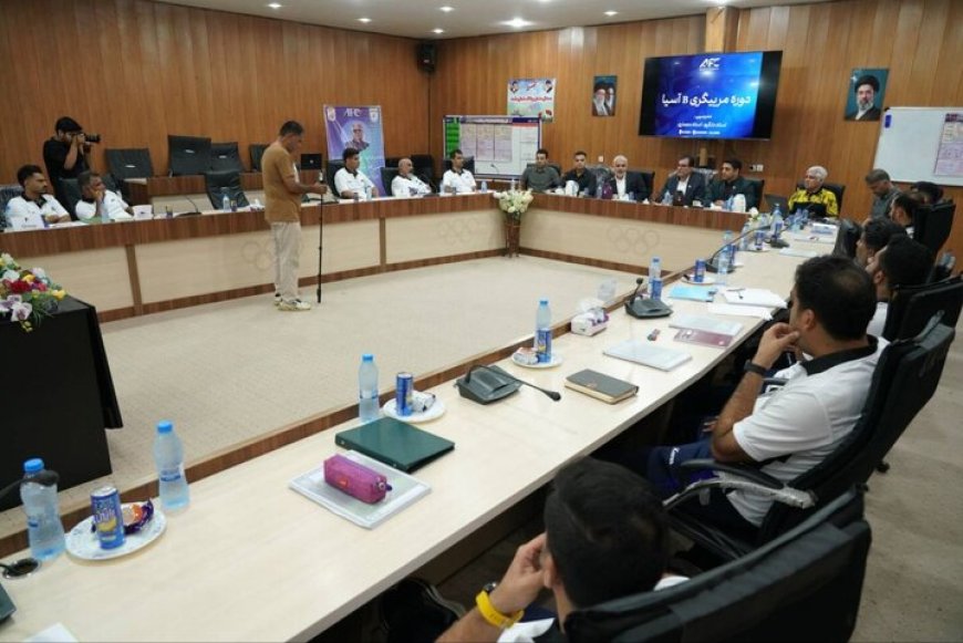 دوره مربیگری فوتبال سطح ب آسیا در بوشهر برگزار شد